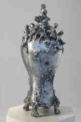 Potbelly Stove · 2016, cast aluminium · h 43 cm · photo: André Wagner