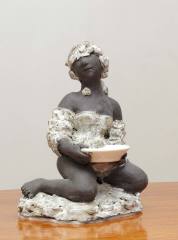 untitled · 2011 · black ceramics, white engobe, porcelain find · 20 x 12 x 12 cm · photo: axel schneider